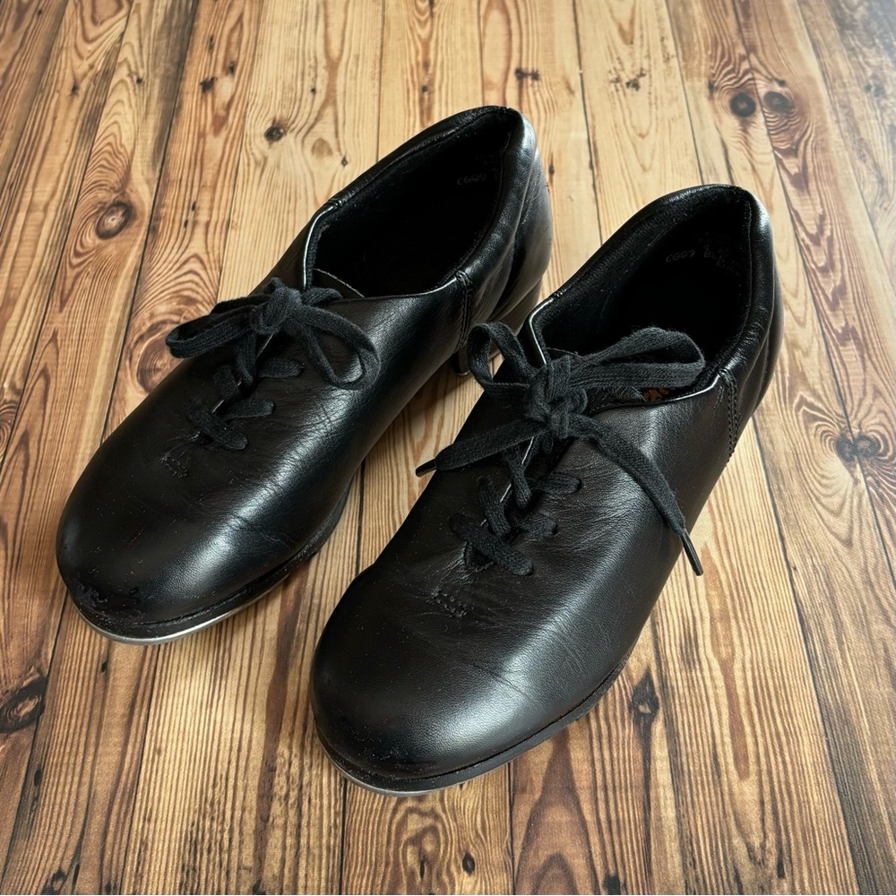 Capezio Tap Shoes size 4